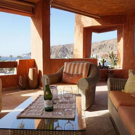 Adjona - 2 Bedroom With Large Terrace And Ocean Views Lägenhet