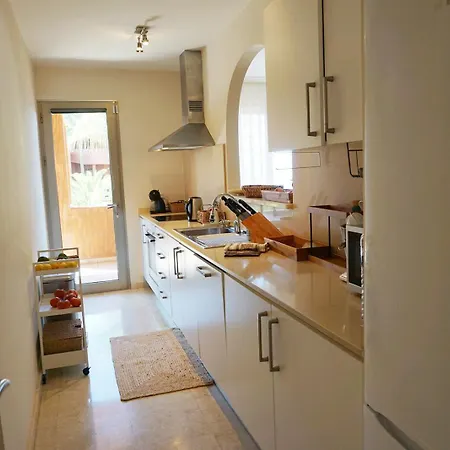 Adjona - 2 Bedroom With Large Terrace And Ocean Views Lägenhet *