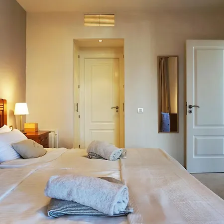 Adjona - 2 Bedroom With Large Terrace And Ocean Views Lägenhet